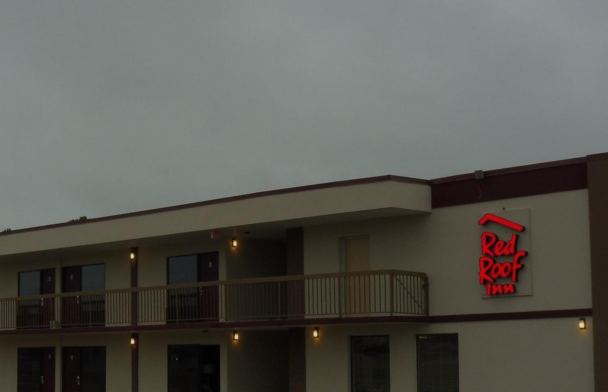 Red Roof Inn Fredericksburg South Exterior photo